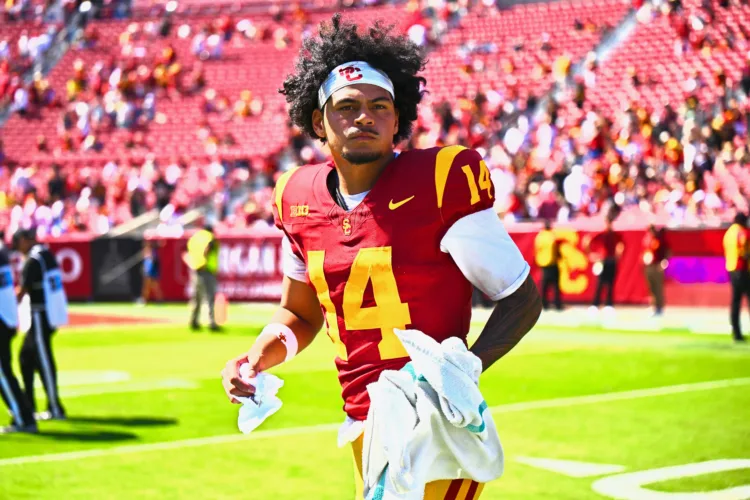 USC QB earns Player of Week honors in Week 0